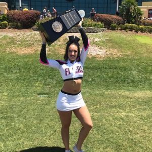 Meet your Posher, Kelly